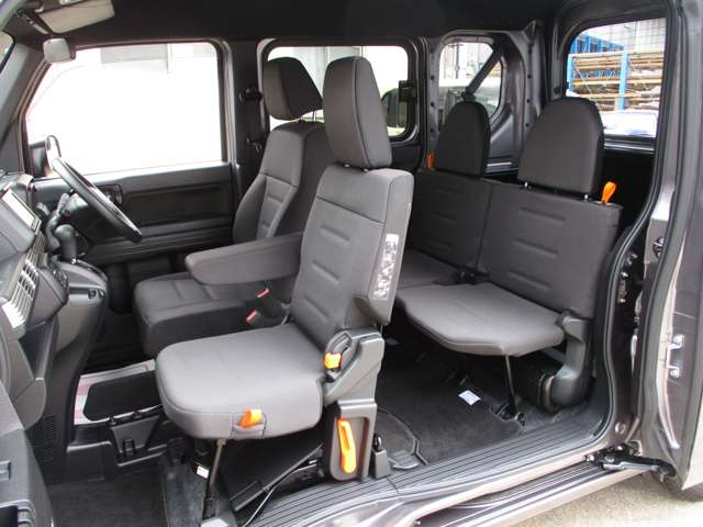 Honda N-VAN 4
