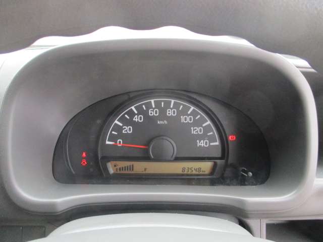 Nissan NV100 Clipper 8
