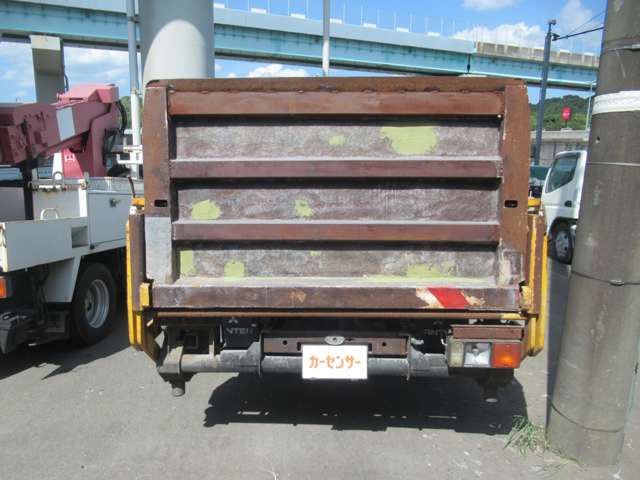 Mitsubishi Fuso Canter 5