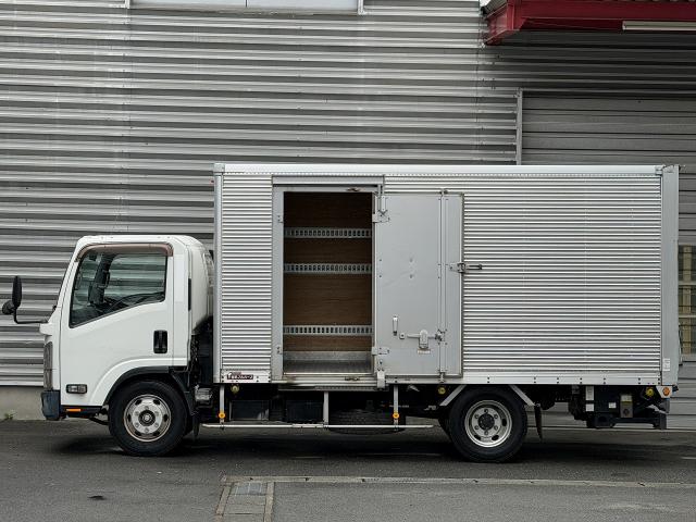 Isuzu Elf 3