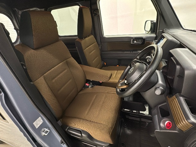 Honda N-VAN 11
