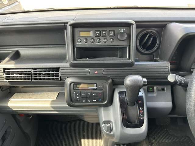 Honda N-VAN 9