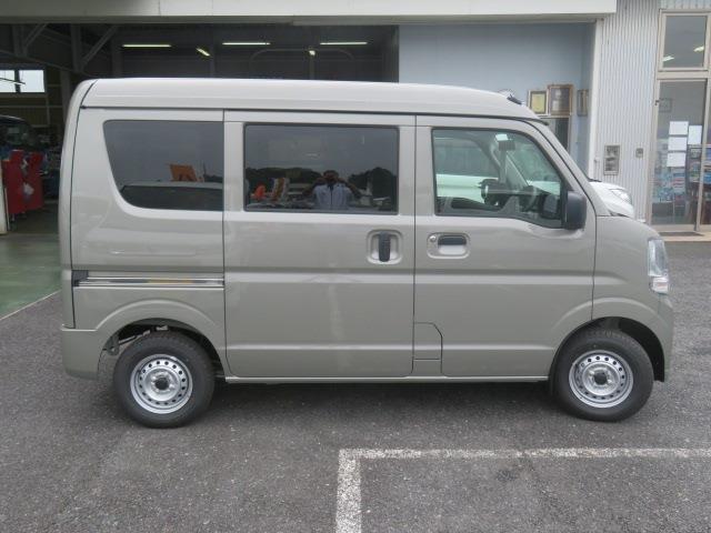 Suzuki Every 4