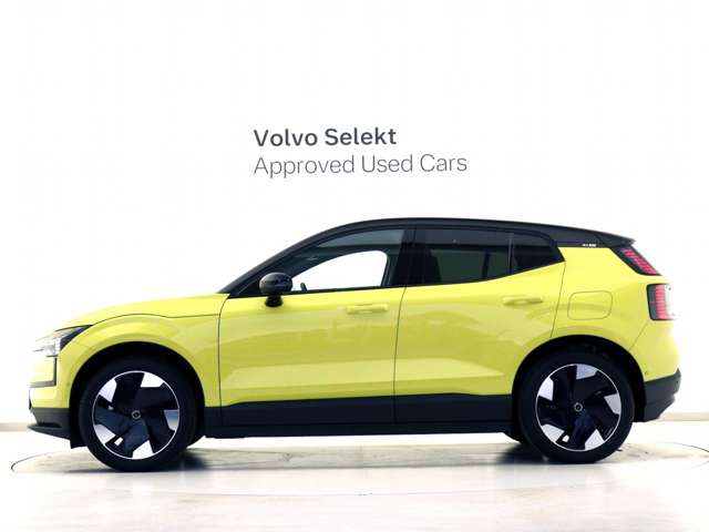 Volvo EX30 6