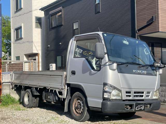 Isuzu Elf 2