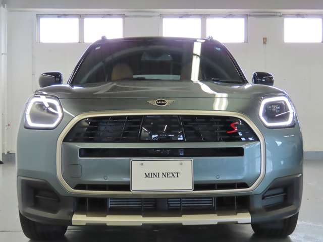 MINI Countryman 8