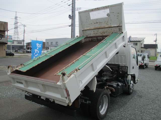 Isuzu Elf 5