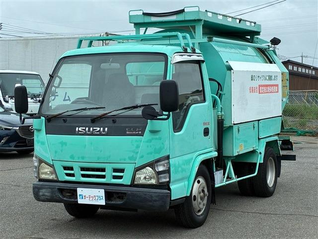 Isuzu Elf 3