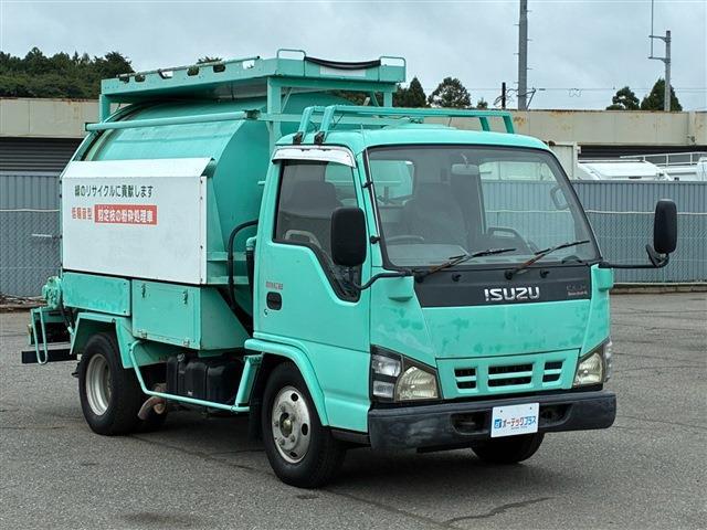 Isuzu Elf 5