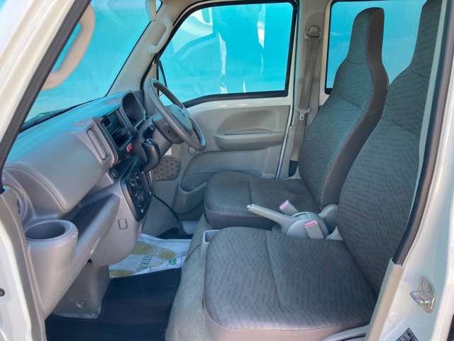 Nissan NV100 Clipper 6