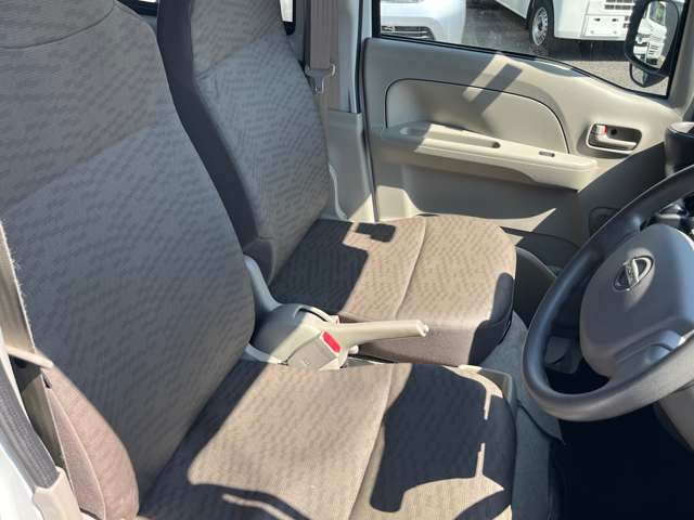 Nissan NV100 Clipper 8