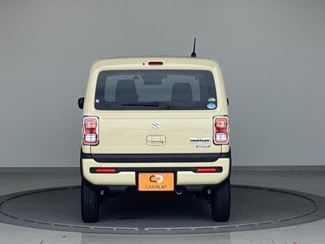 Suzuki Hustler 6