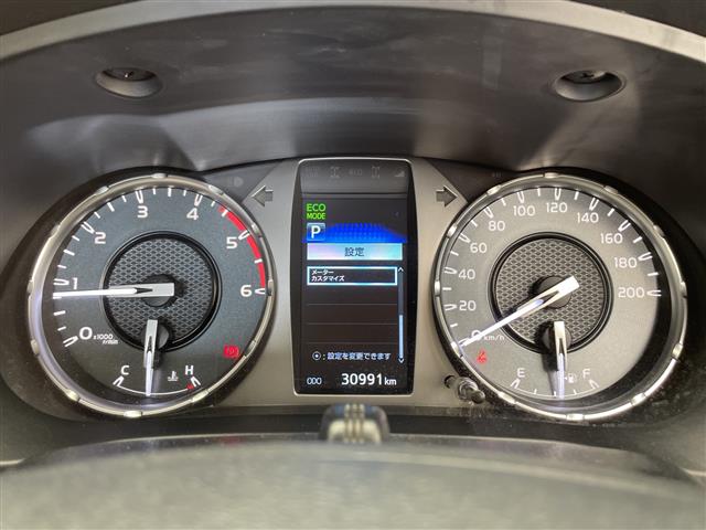 Toyota Hilux 11