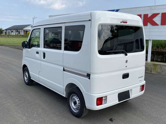 Suzuki Every 4