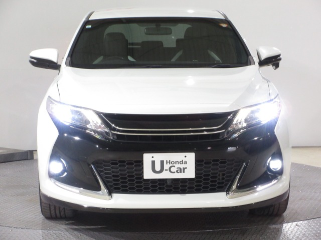 Toyota Harrier 4