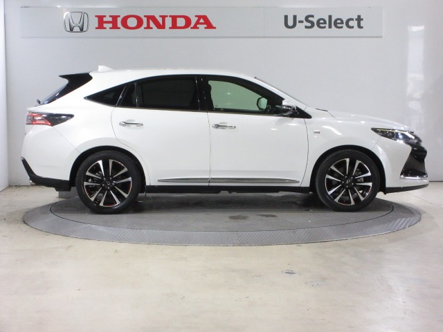 Toyota Harrier 5