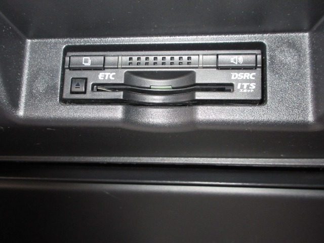 Toyota Harrier 10