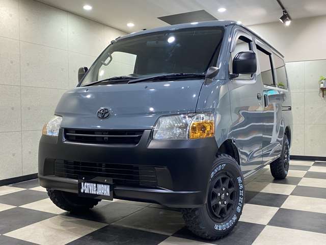 Toyota Town Ace Van 4