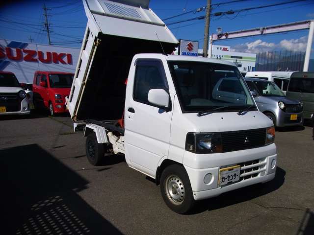 Mitsubishi Minicab Truck 2