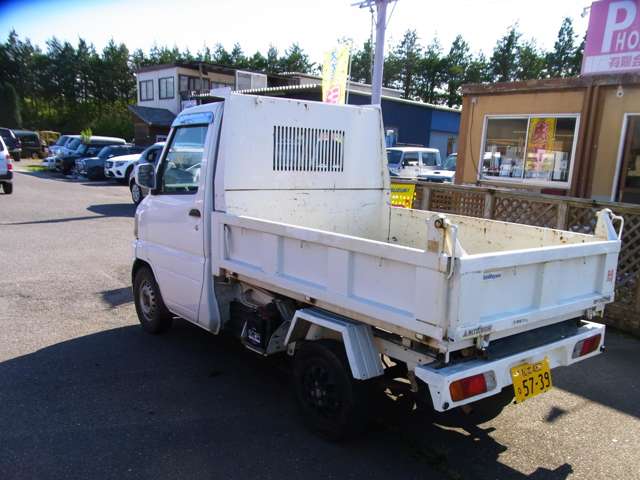 Mitsubishi Minicab Truck 4