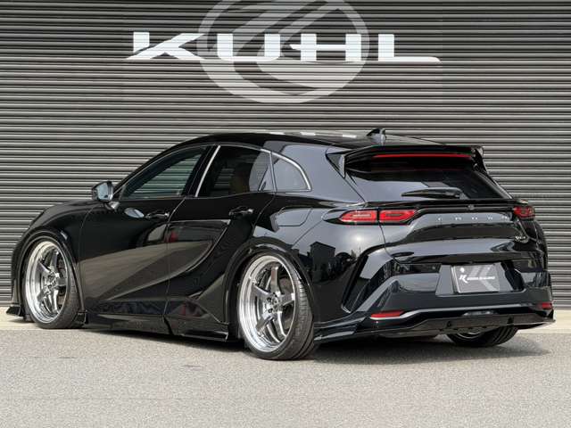 Toyota Crown Sport 6