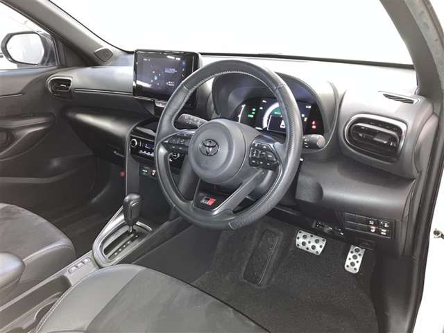 Toyota Yaris Cross 10