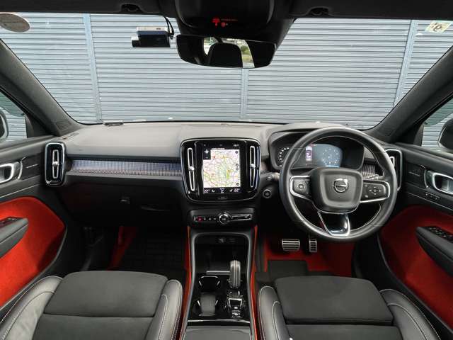 Volvo XC40 7