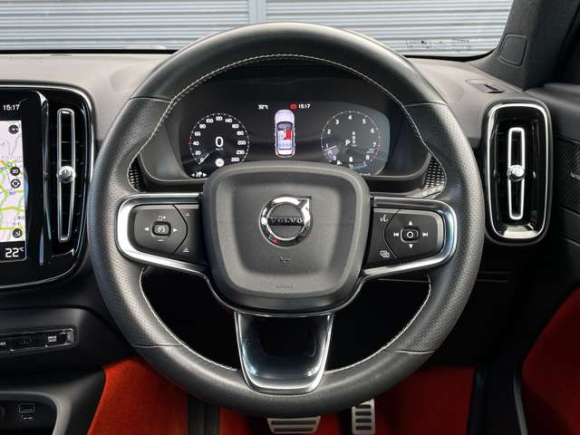 Volvo XC40 9