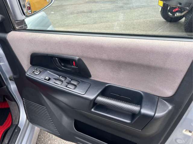 Mitsubishi Pajero iO 7