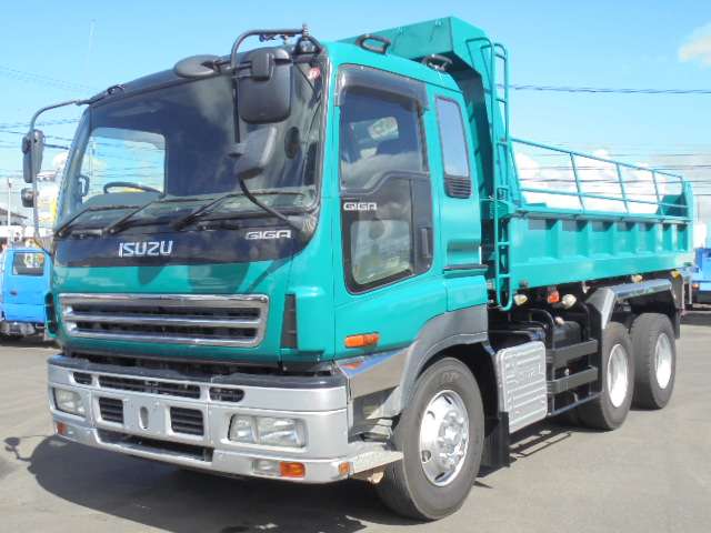 Isuzu Giga 2