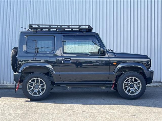 Suzuki Jimny 4