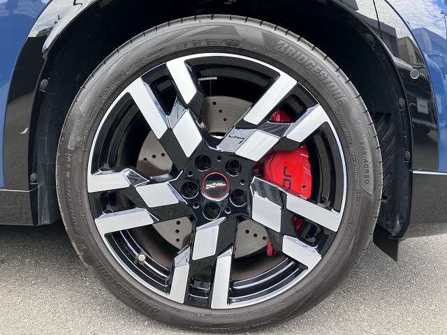 MINI Countryman 6