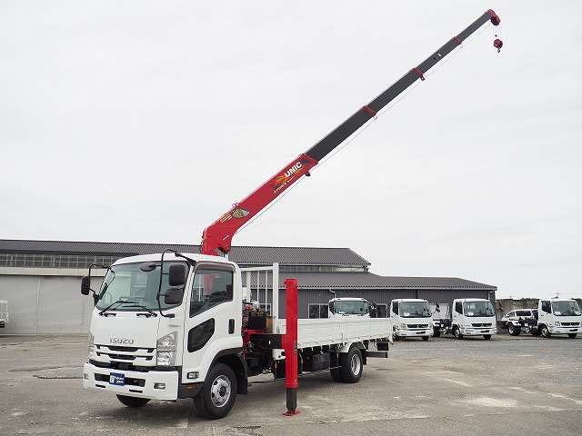 Isuzu Forward 2