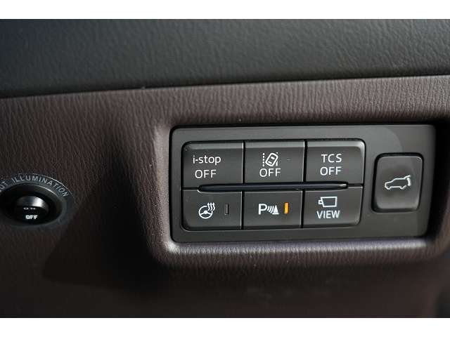Mazda CX-8 10