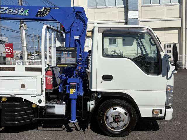 Isuzu Elf 9