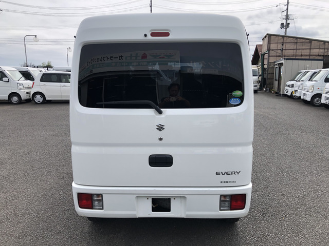 Suzuki Every 6