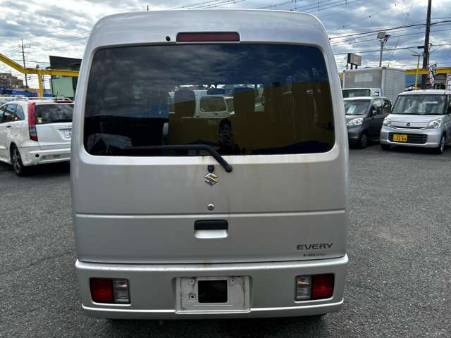 Suzuki Every 9