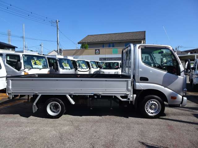 Toyota Toyoace 11