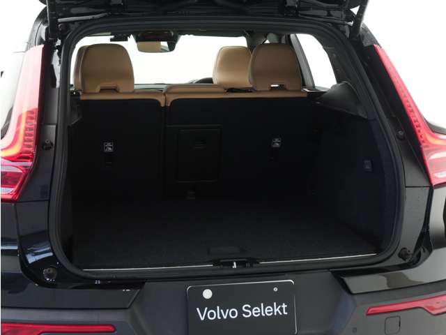Volvo XC40 12