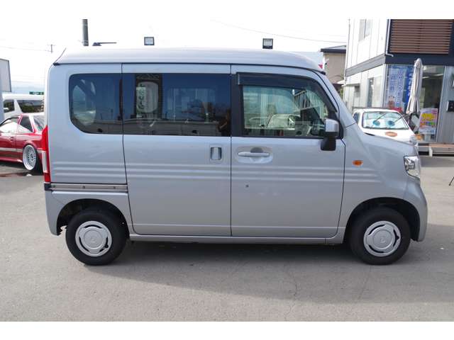 Honda N-VAN 4