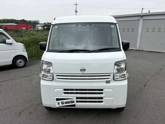 Nissan NV100 Clipper 10