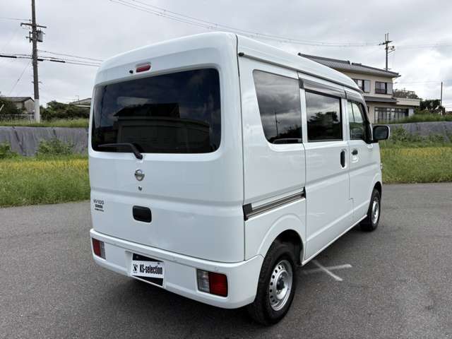 Nissan NV100 Clipper 12