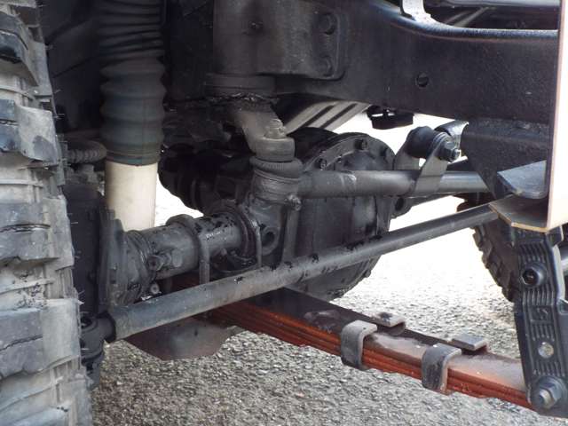 Mitsubishi Jeep 6