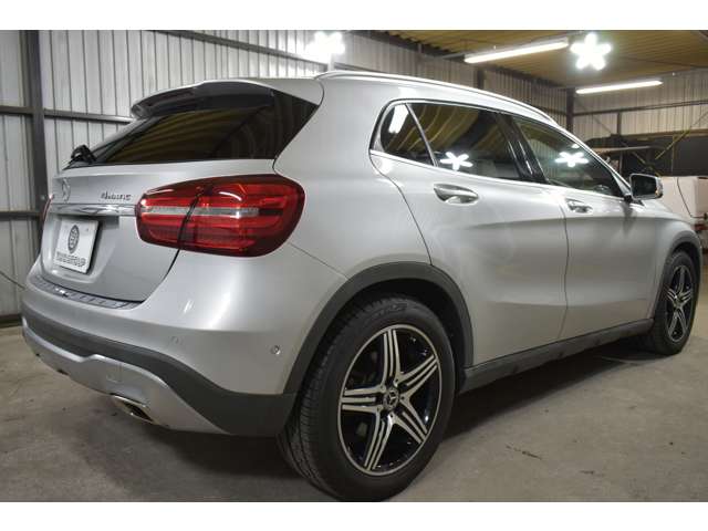 Mercedes-Benz GLA-Class 3