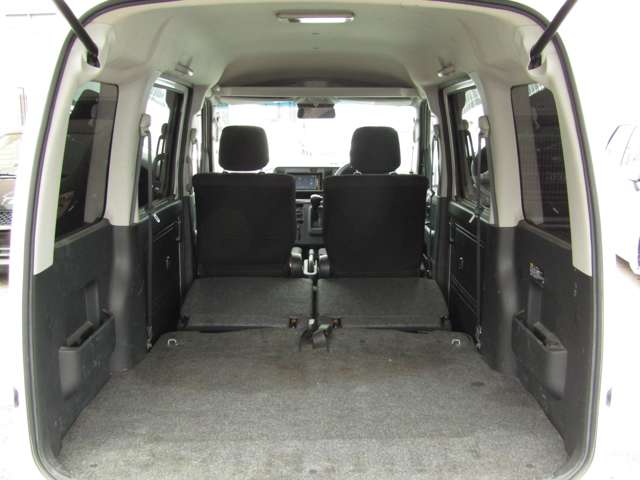 Toyota Pixis Van 10