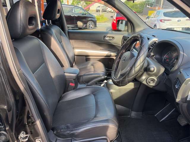 Nissan X-Trail 12