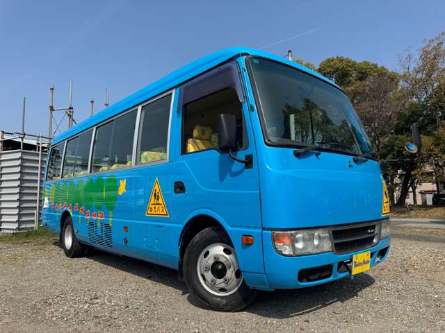 Mitsubishi Fuso Rosa 2