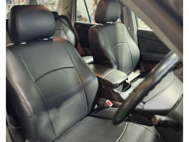Toyota Hilux Surf 12