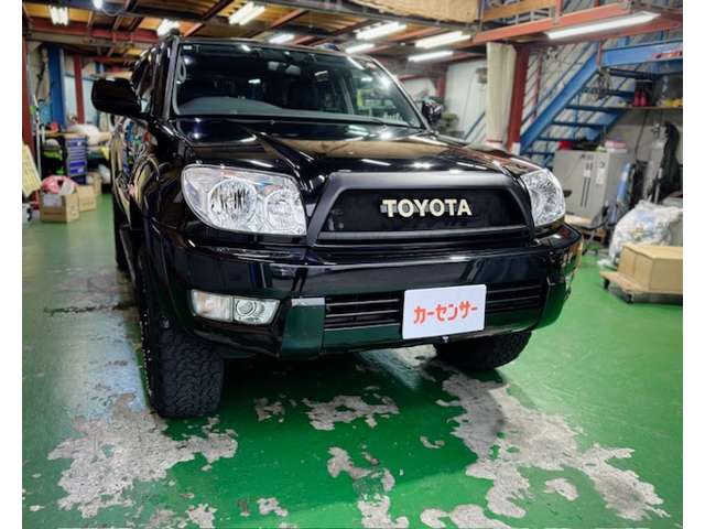 Toyota Hilux Surf 2