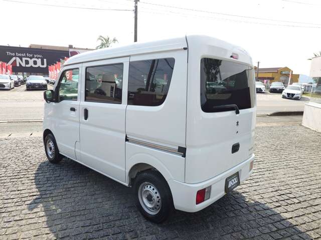 Suzuki Every 3